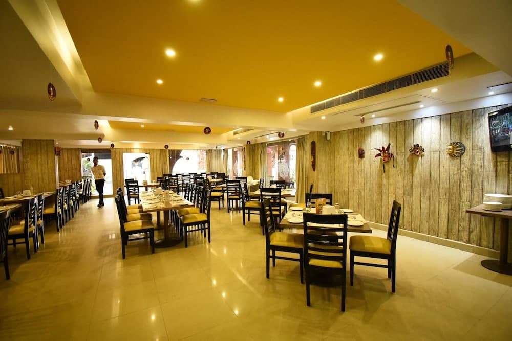 Hotel Campal — photo 30