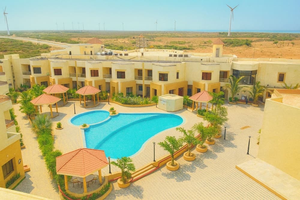 The Sky Imperial Bapu’s Resort — photo 9