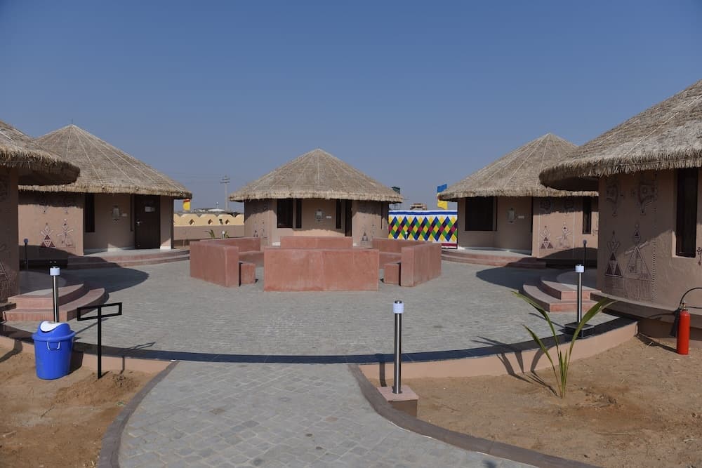 Praveg White Rann Resort Rann Utsav Dhordo — photo 8