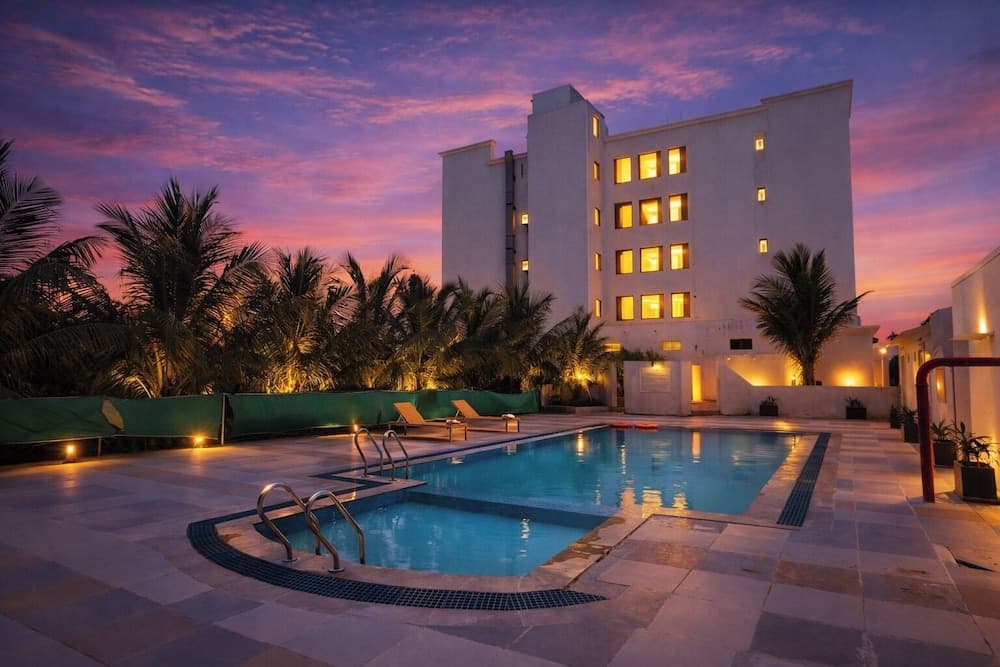 Daksh The Madhuvan Suites Dwarka