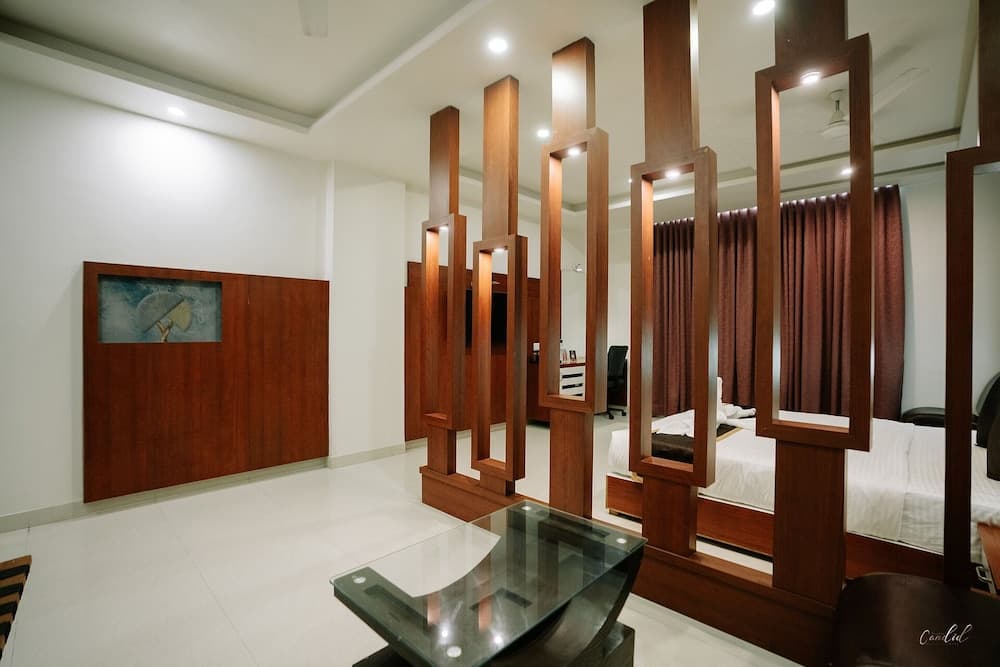 Daksh The Madhuvan Suites Dwarka — photo 14