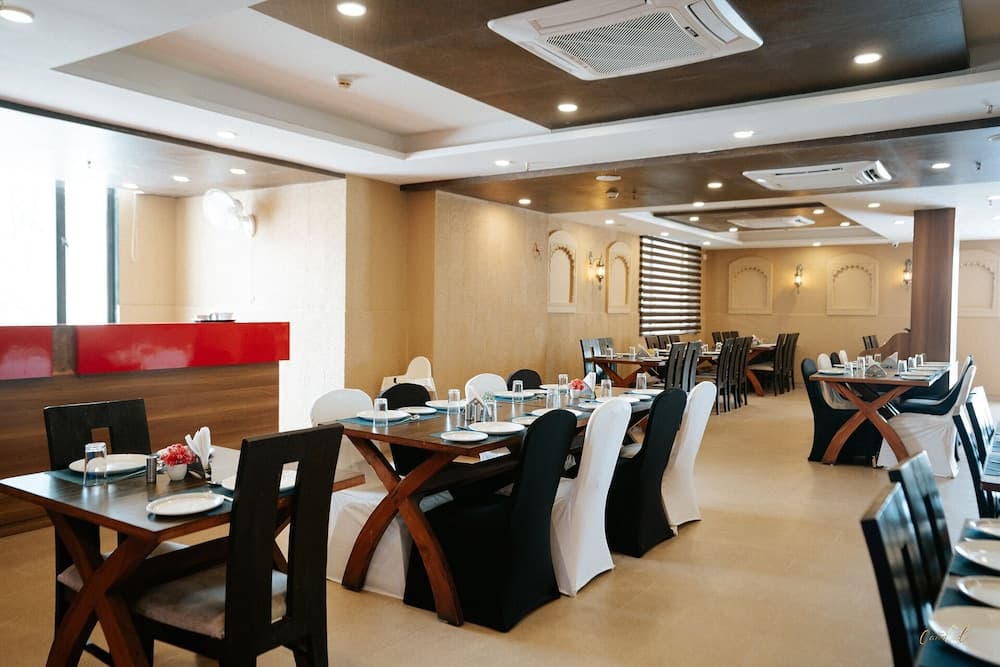 Daksh The Madhuvan Suites Dwarka — photo 45
