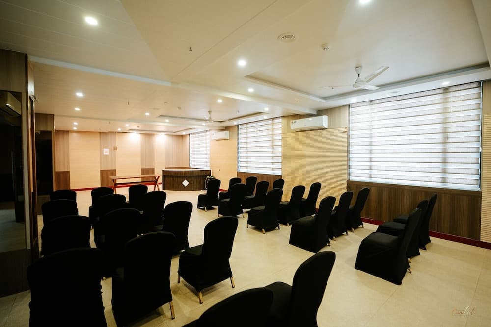 Daksh The Madhuvan Suites Dwarka — photo 56