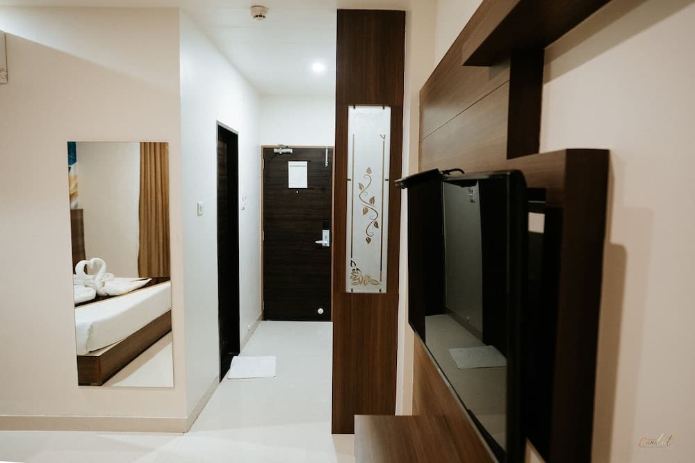 Daksh The Madhuvan Suites Dwarka — photo 74