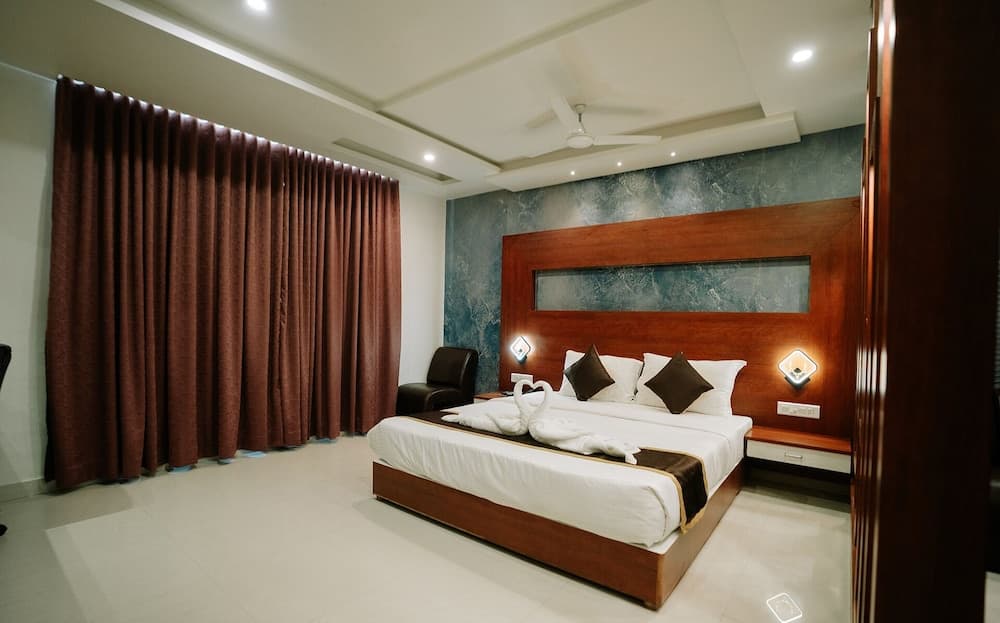 Daksh The Madhuvan Suites Dwarka — photo 80