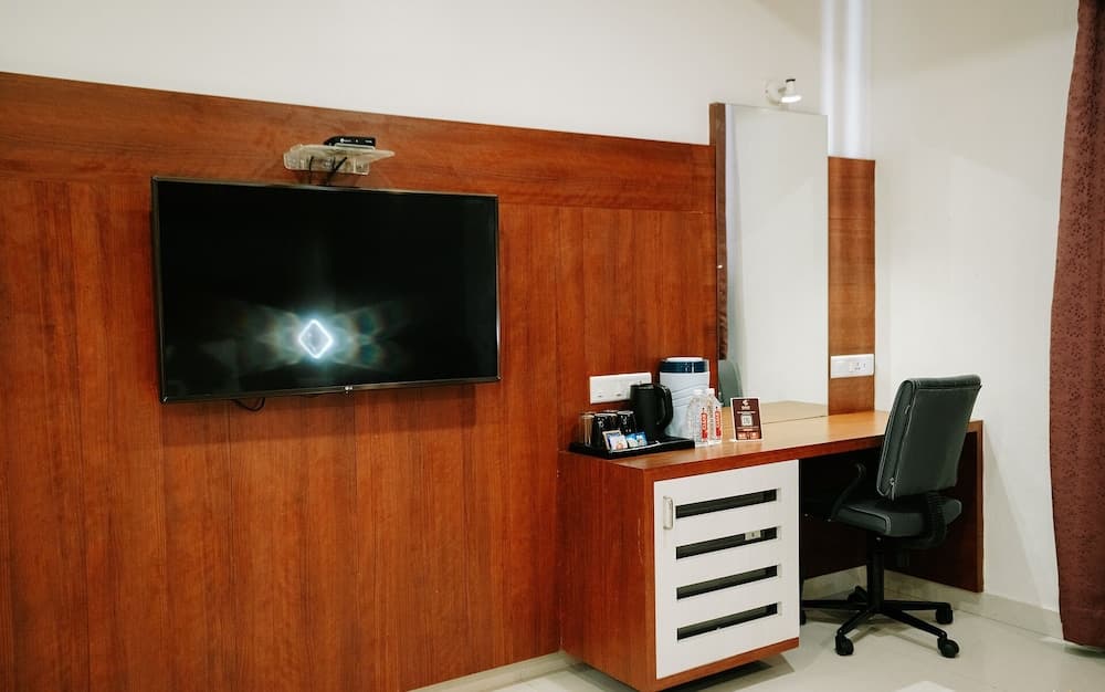 Daksh The Madhuvan Suites Dwarka — photo 5
