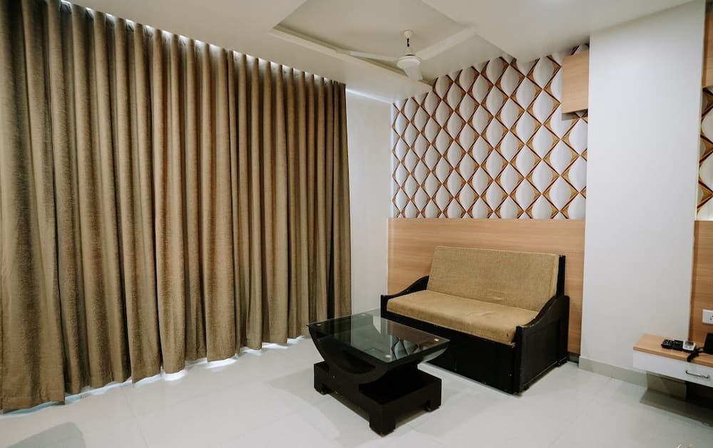 Daksh The Madhuvan Suites Dwarka — photo 7