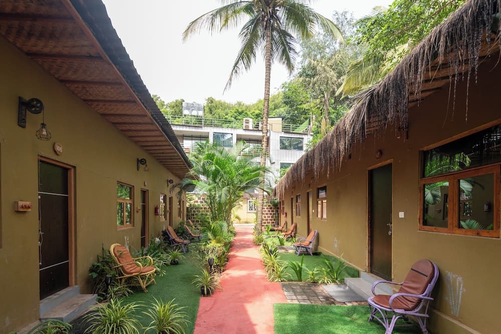 Amadi Beach Front Resort — photo 38