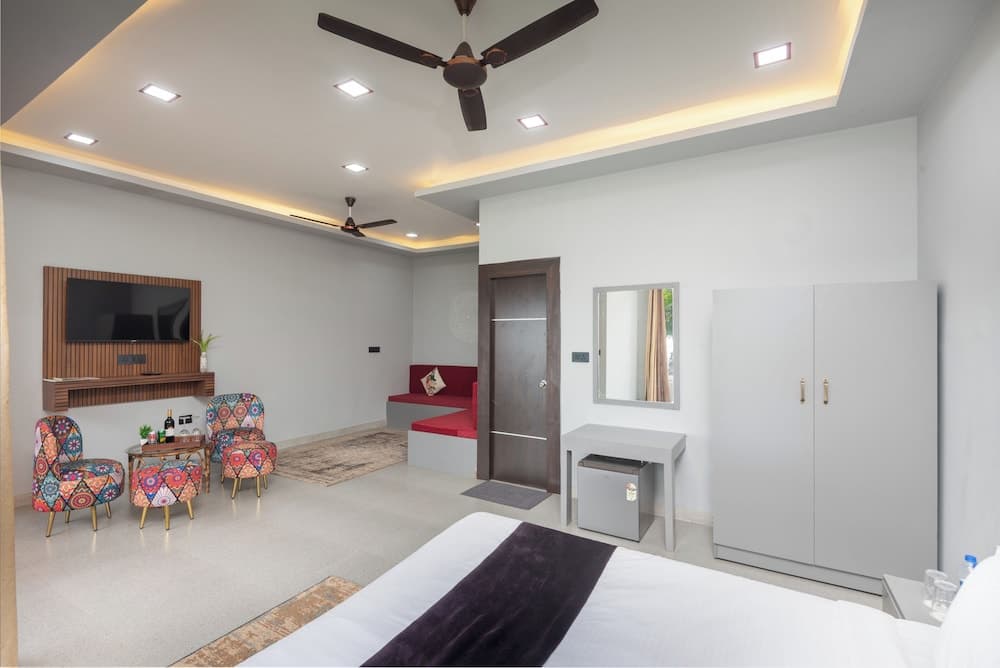 Amadi Beach Front Resort, ASHVEM