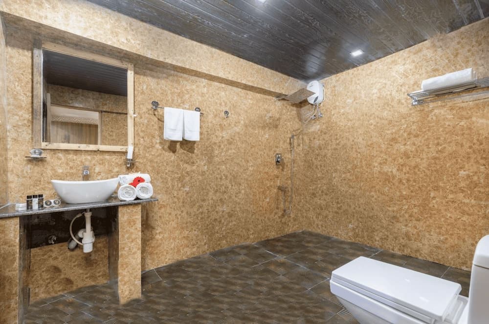Amadi Beach Front Resort — photo 19