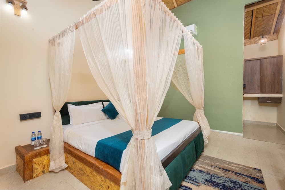 Amadi Beach Front Resort — photo 53