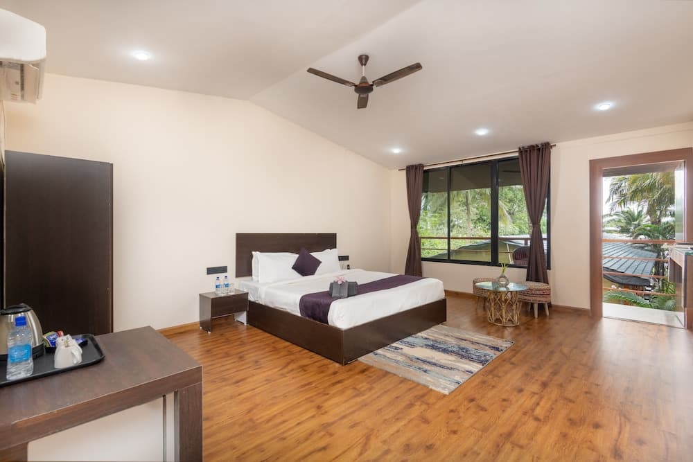 Amadi Beach Front Resort — photo 58