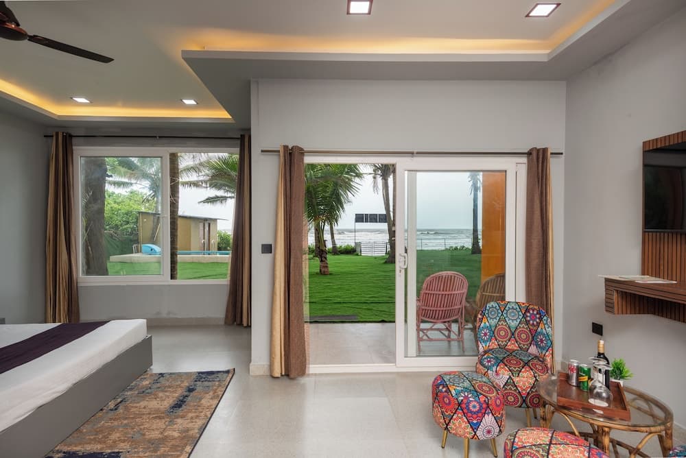 Amadi Beach Front Resort — photo 10