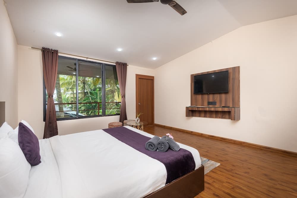 Amadi Beach Front Resort — photo 57