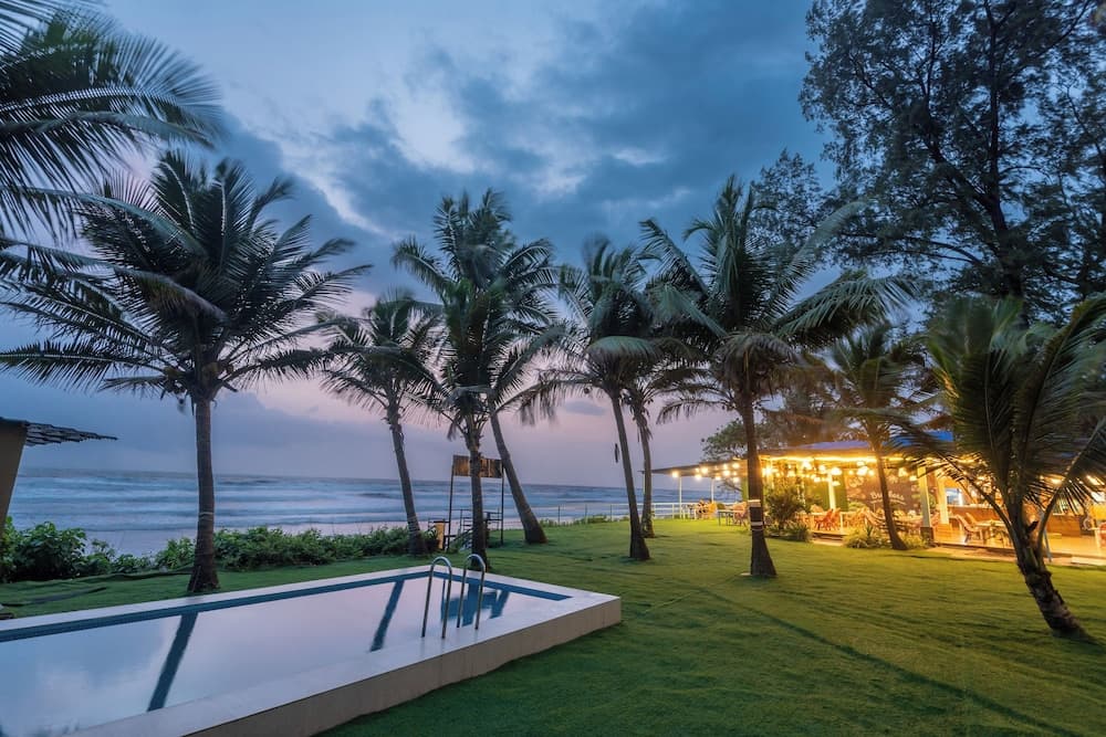 Amadi Beach Front Resort — photo 22