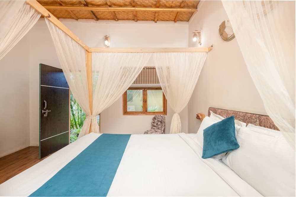 Amadi Beach Front Resort — photo 49