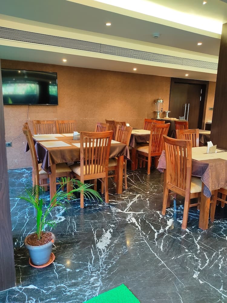 DiVaN Clarks Inn Goa — photo 4