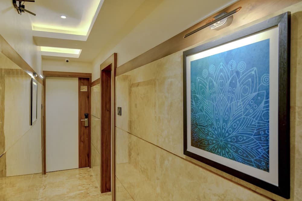 Metropolis Business Hotel — photo 11