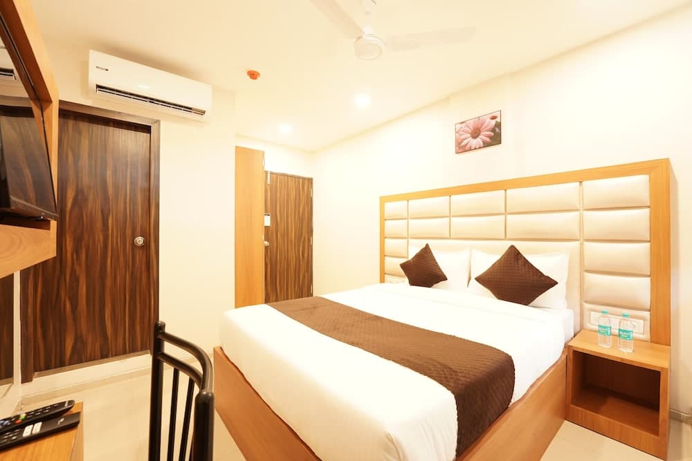Metropolis Business Hotel — photo 36