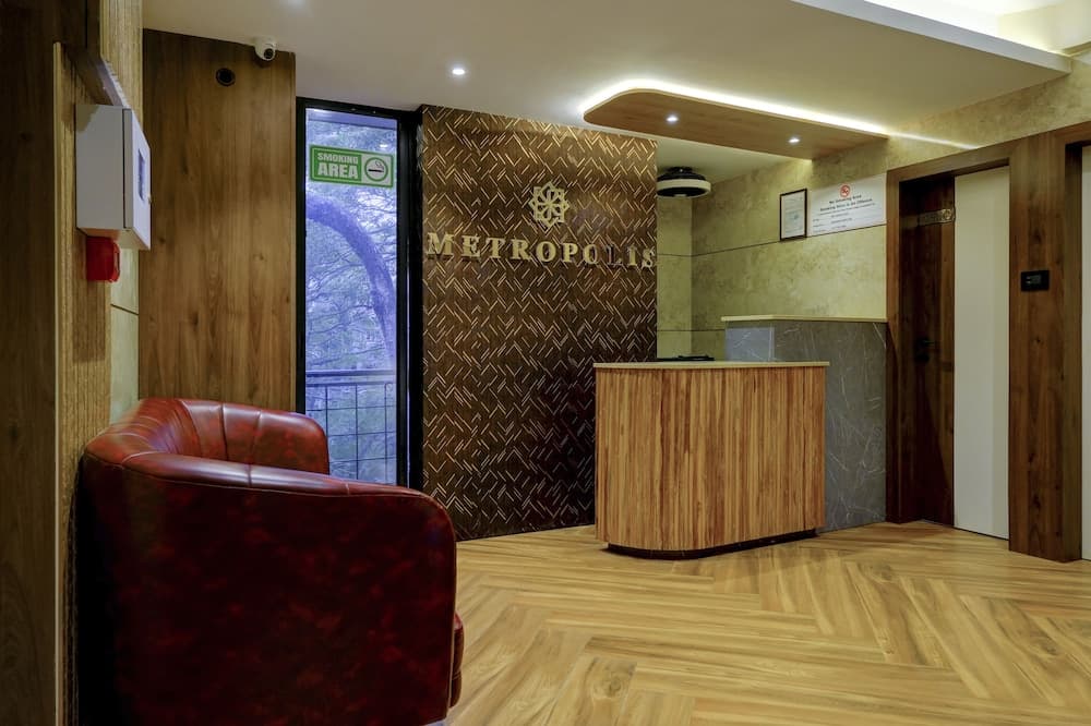 Metropolis Business Hotel — photo 18