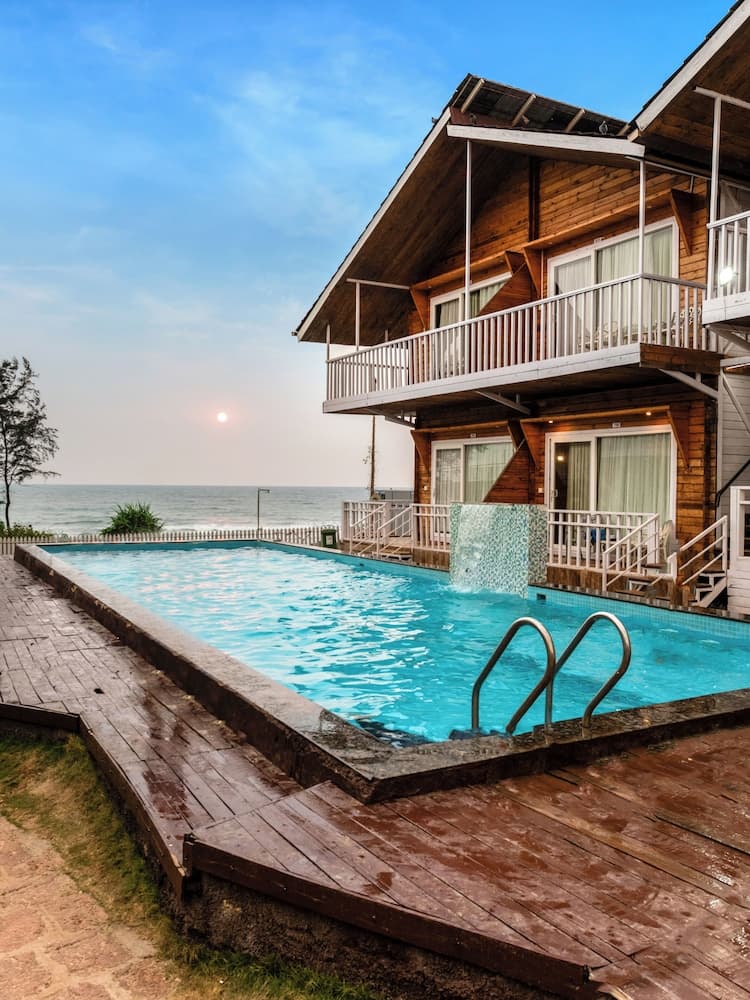 DALLAS BEACH RESORTS — photo 59