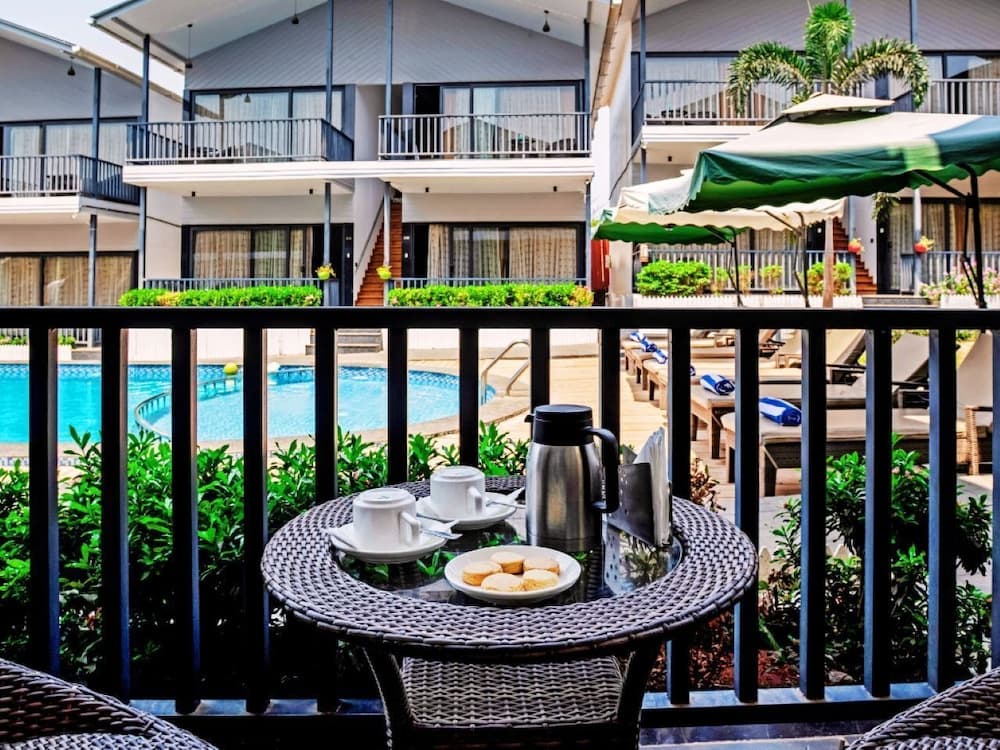 DALLAS BEACH RESORTS — photo 124