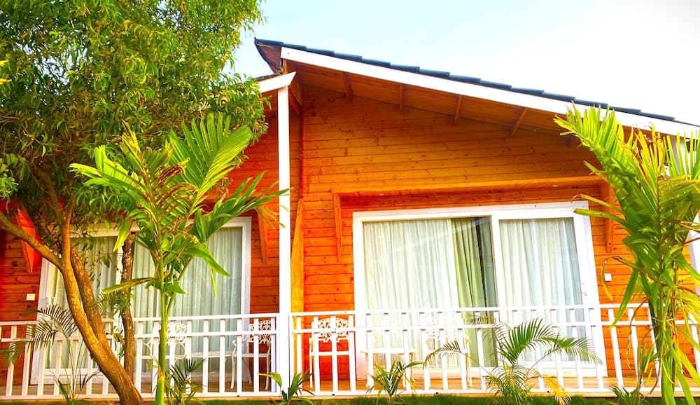 DALLAS BEACH RESORTS, MORJIM