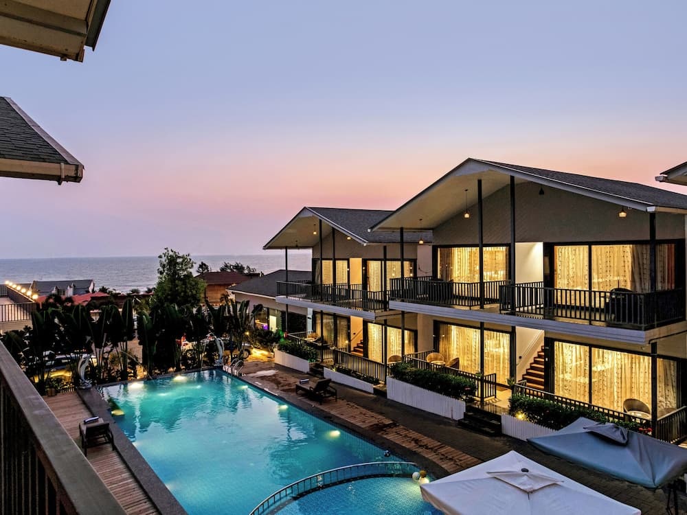 DALLAS BEACH RESORTS — photo 122