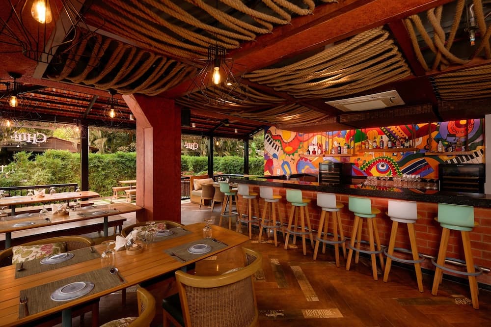 Golden Tulip Vagator Goa — photo 27