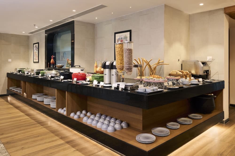 Golden Tulip Vagator Goa — photo 24
