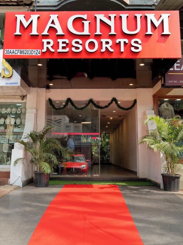Magnum Resorts- Near Candolim Beach — photo 89