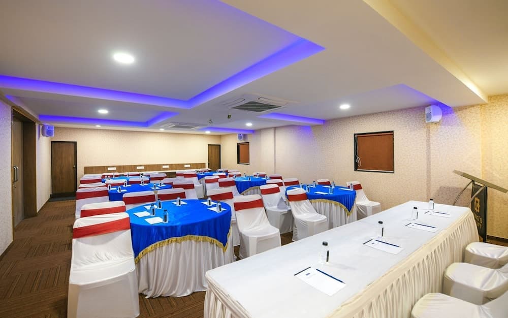 King's Kraft Stay Inn Rajkot — photo 10