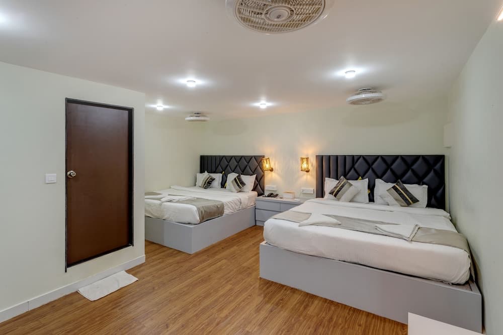 La Baga Beach Hotel — photo 45