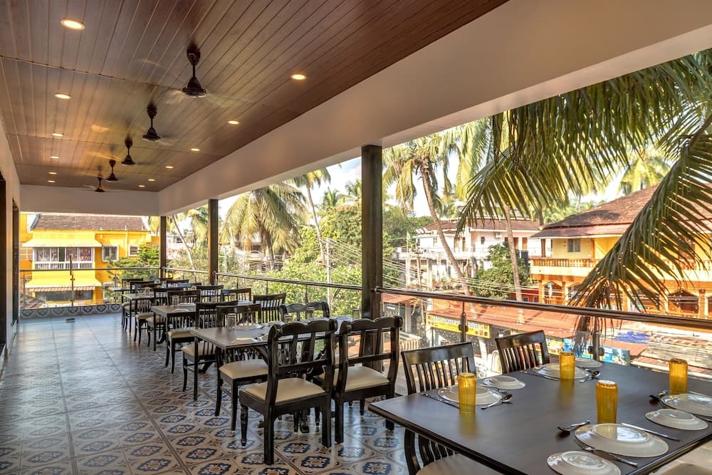 La Baga Beach Hotel — photo 23