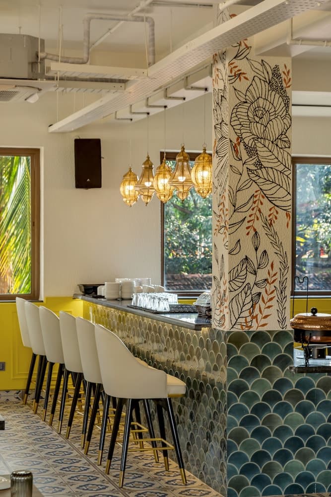 La Baga Beach Hotel — photo 15