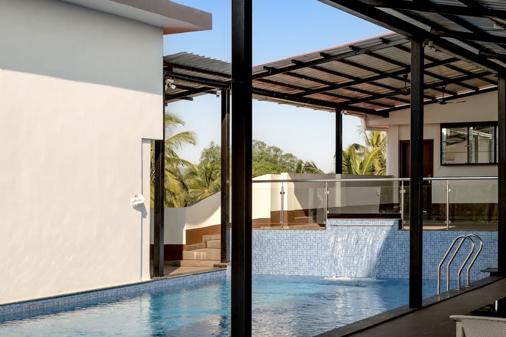 La Baga Beach Hotel — photo 10