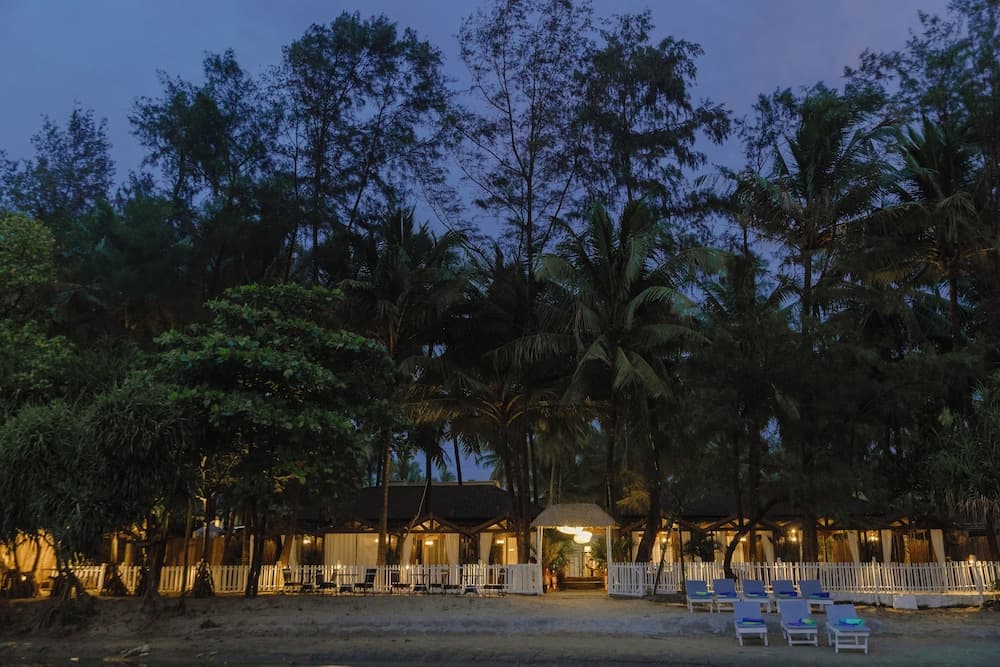 Larisa Resort, Morjim — photo 15