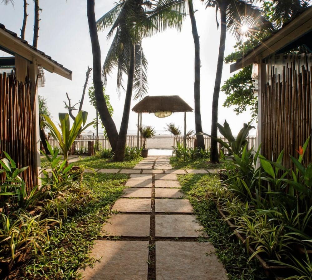 Larisa Resort, Morjim — photo 27