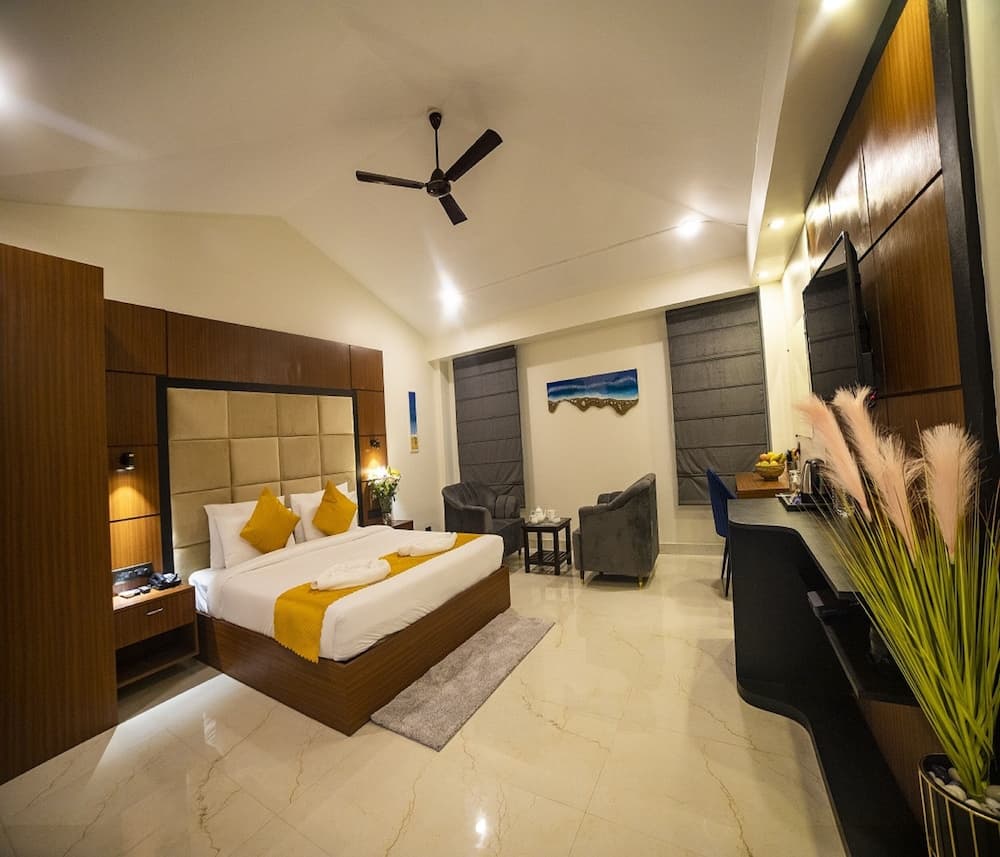 HUE GUH The Porto Candolim — photo 30