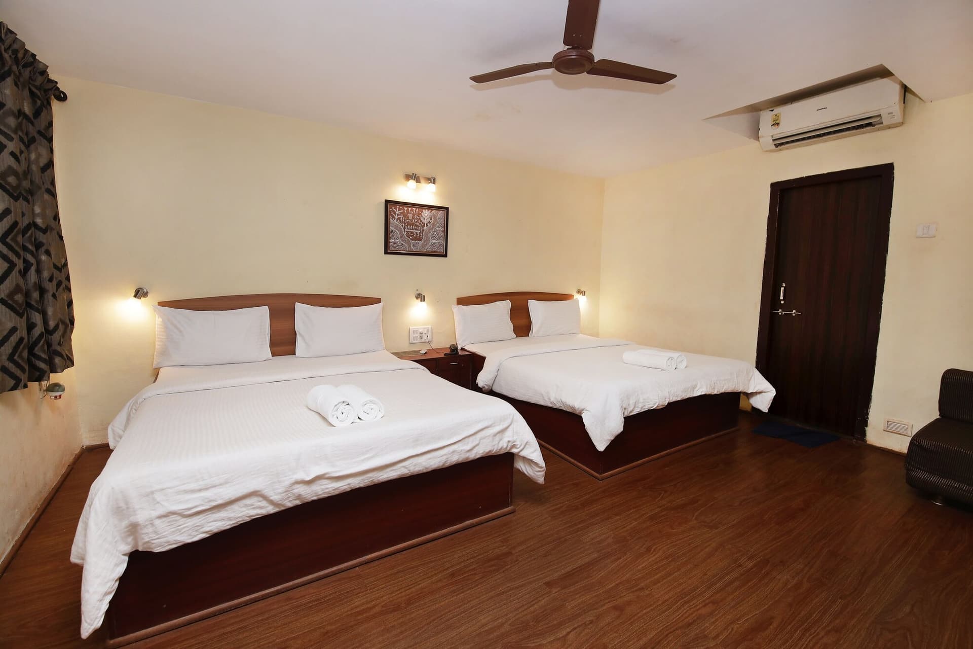 DELUXE, FAMILY, QUEEN BED, GARDEN VIEW — photo 1