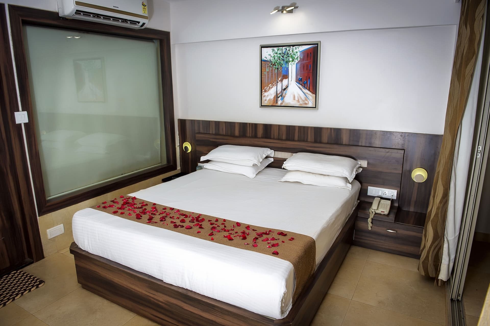 DELUXE, VILLA, 2 KING BEDS — photo 1