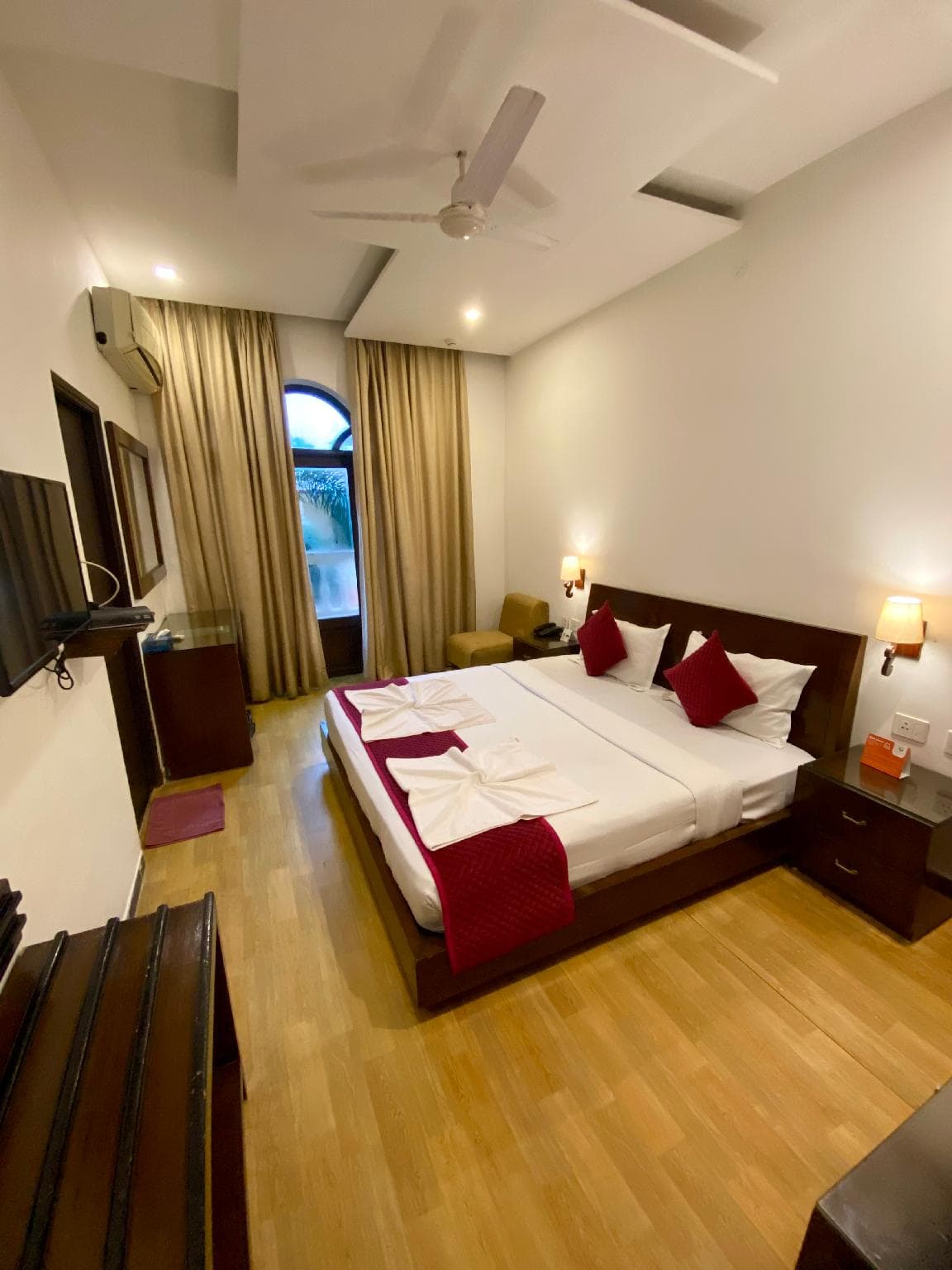 Standard - 1 Double Bed — photo 1