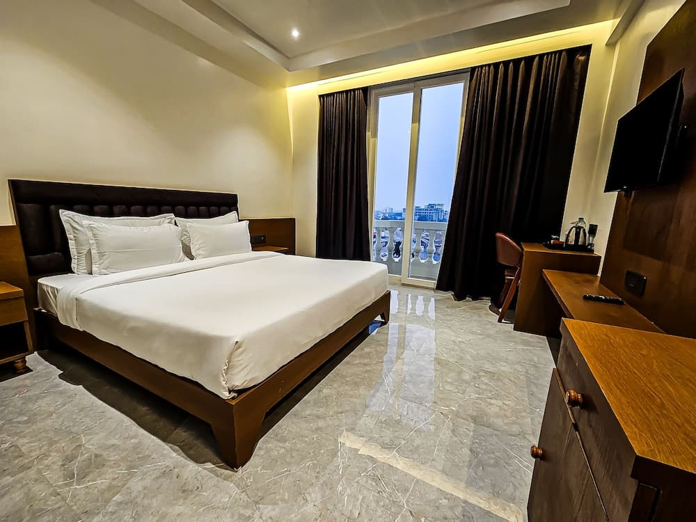 Hotel S Crown Somnath — photo 4