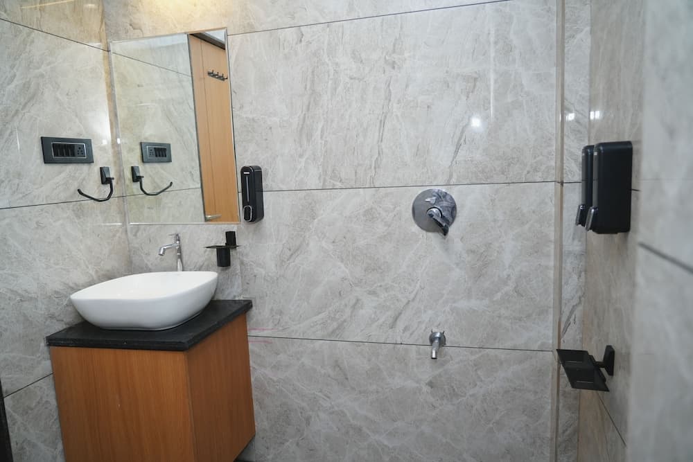 Deluxe Room — photo 1