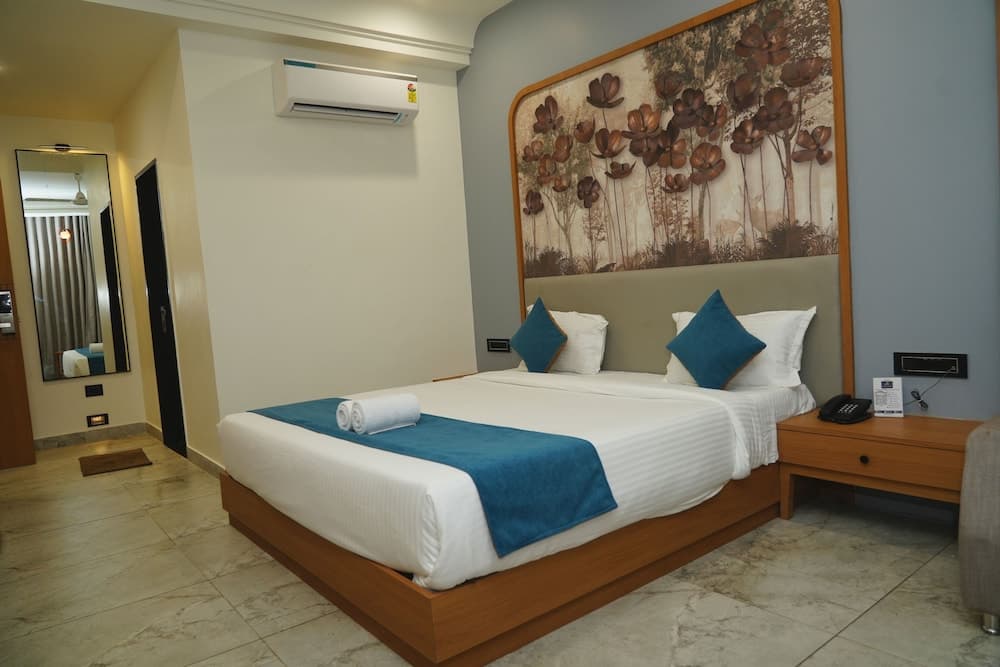 Hotel Leela's — photo 5