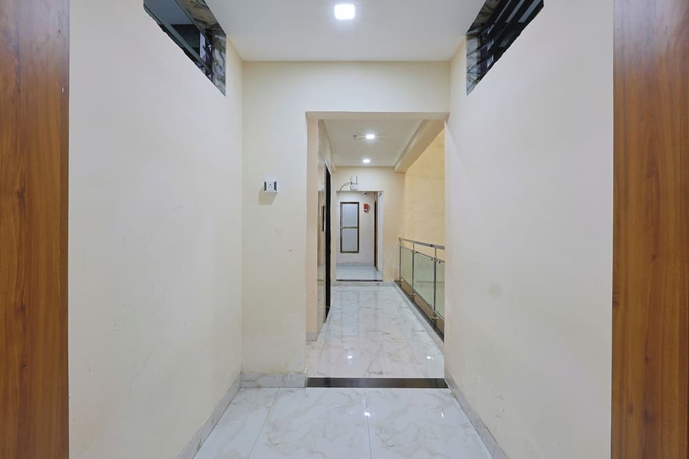 Superior Room, City View — photo 1
