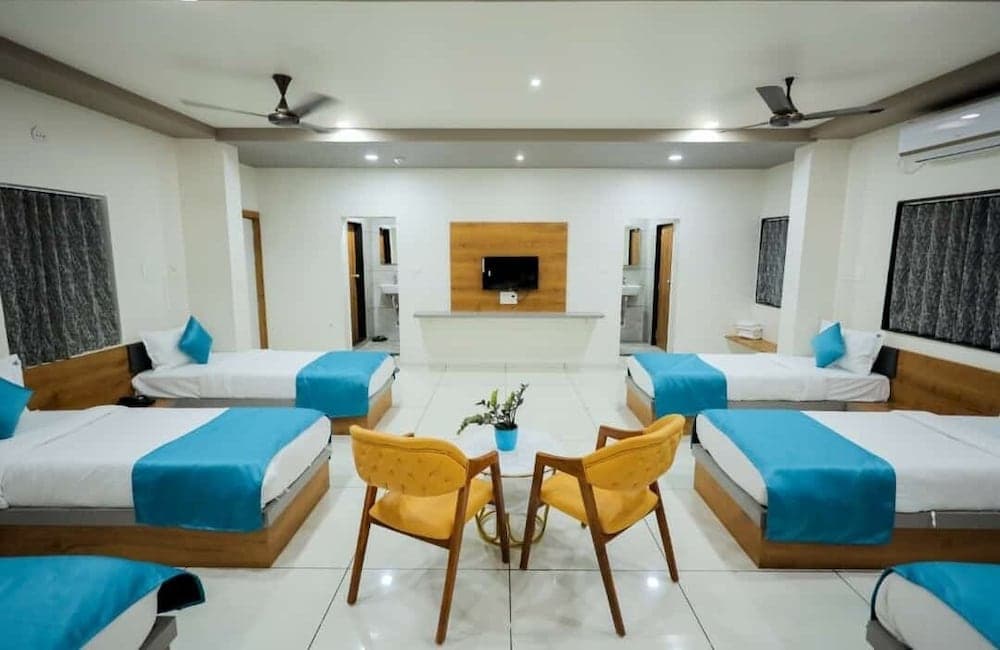 Hotel The Premier Somnath, SOMNATH