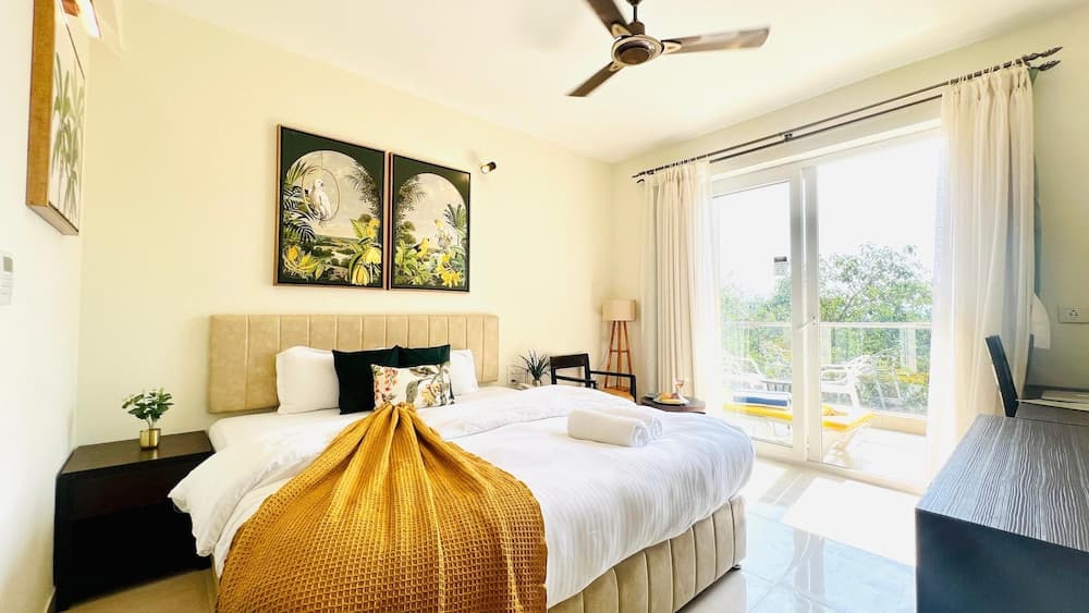 SUPERIOR, KING BED, SUN BED — photo 1