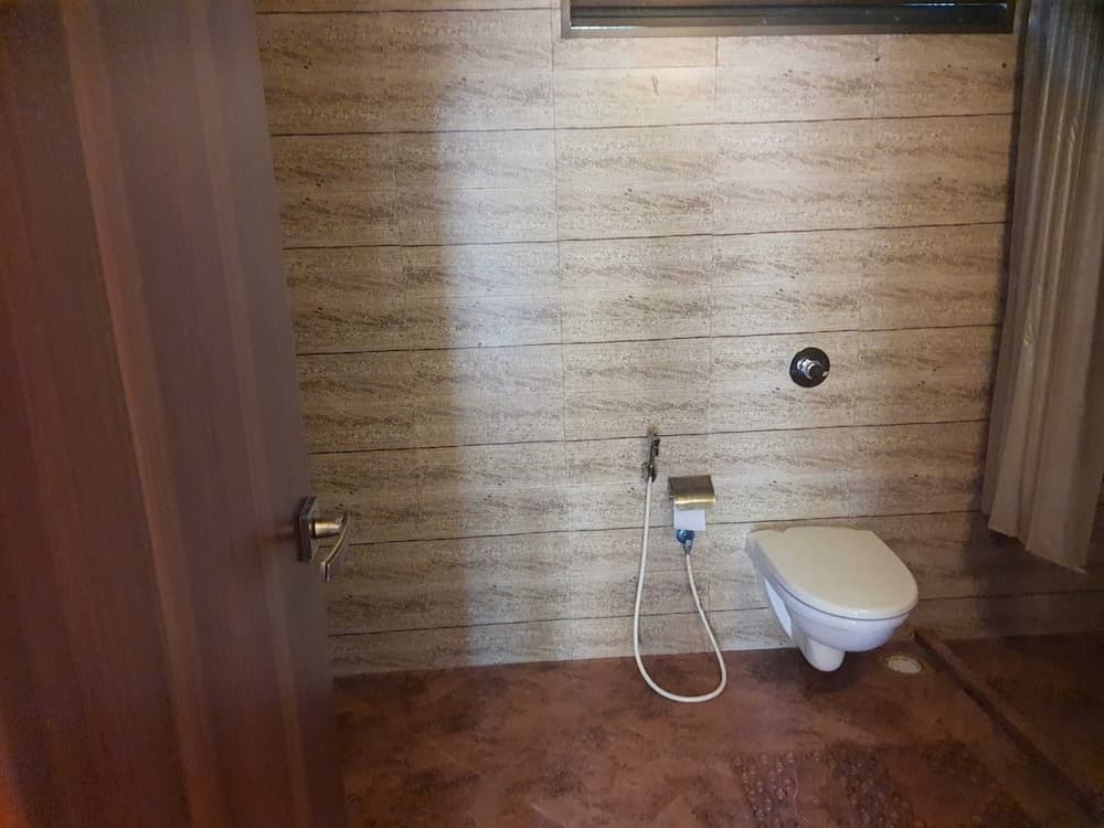 Super Deluxe Room with AC — photo 1