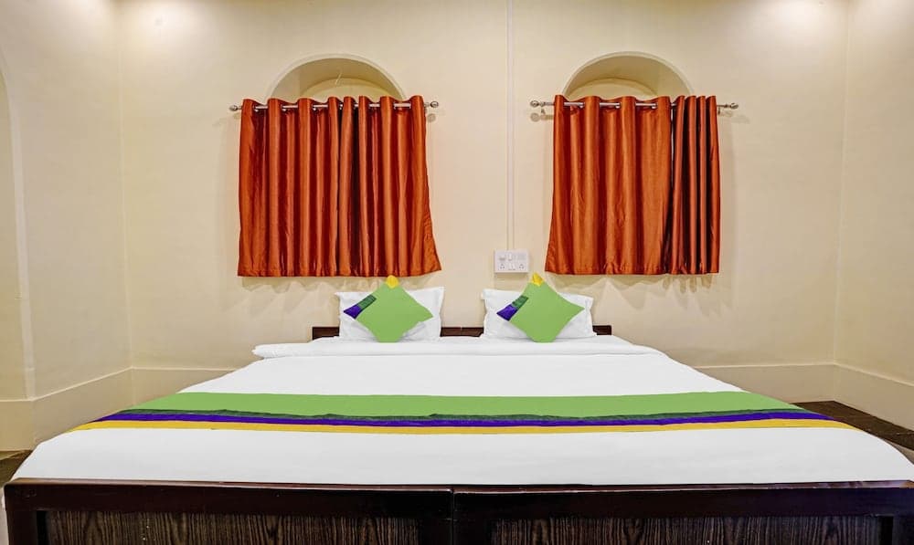 Deluxe Room — photo 1